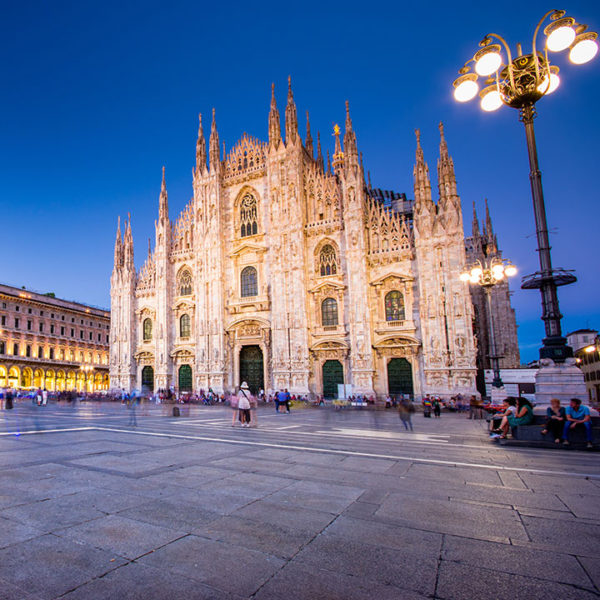taxi-transfer—servizio-taxi-privato-milano-duomo